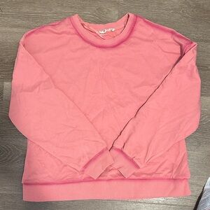 Pink crewneck shirt